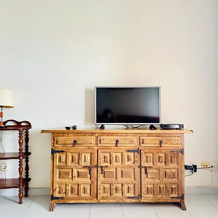 Global Immo 2217 Roc Mar 33b *